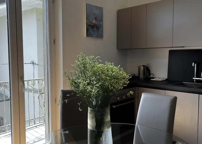 Valentine Apartman *